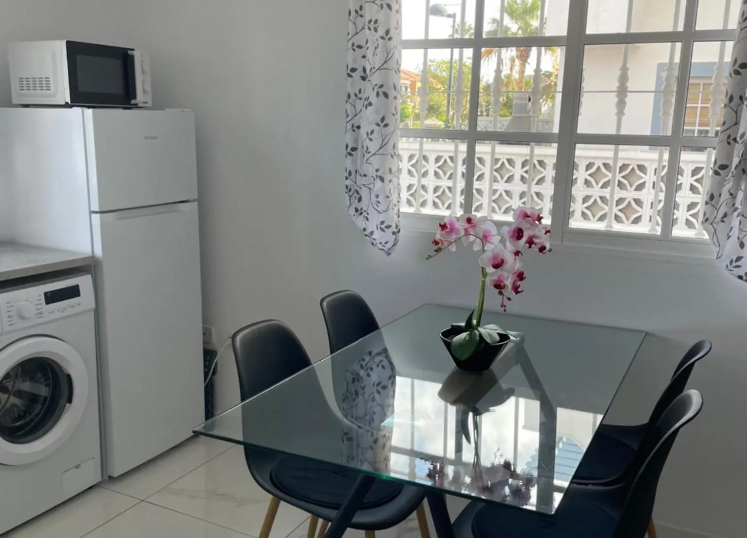 Beautiful Apartment With Pool And Wifi Costa Del Silencio Spagna
